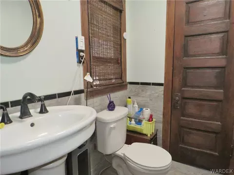 112 E Spring St, Kingman, AZ 86401 photo 8