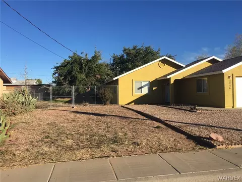 3256 N Apache St, Kingman, AZ 86401 photo 3