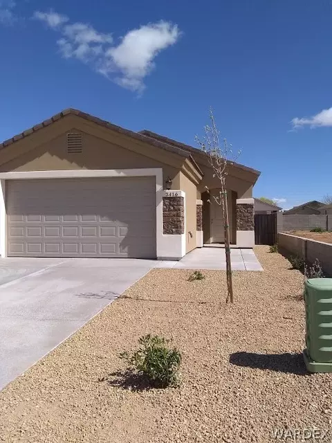 3416 N Apache St, Kingman, AZ 86401 photo 2