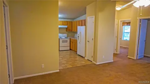 3689 E Devlin, Kingman, AZ 86401 photo 4