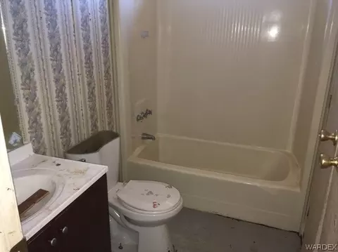 2675 E Suffock, Kingman, AZ 86409 photo 8