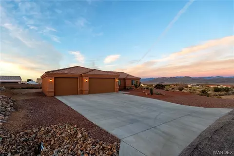 7110 E Rawhide Cir, Kingman, AZ 86401 photo 2