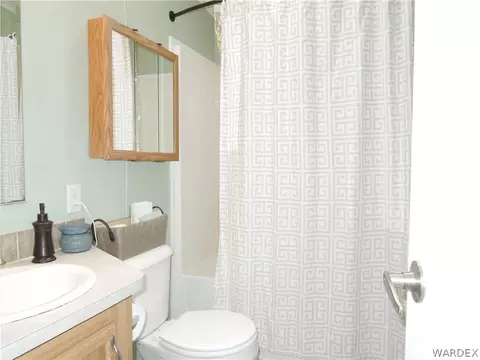 2162 E Hackamore Dr, Mohave Valley, AZ 86440 photo 6