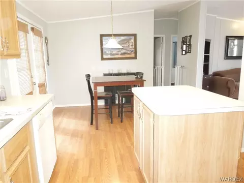 2162 E Hackamore Dr, Mohave Valley, AZ 86440 photo 5