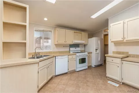 3075 E Hearne Ave, Kingman, AZ 86409 photo 9