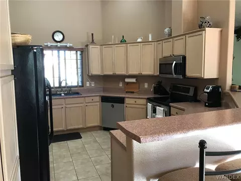 3932 E Packard Ave, Kingman, AZ 86409 photo 6