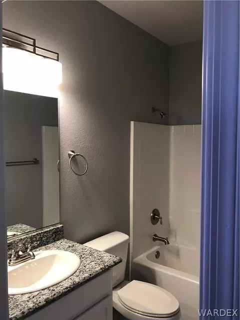3284 E Double O Dr, Kingman, AZ 86409 photo 8
