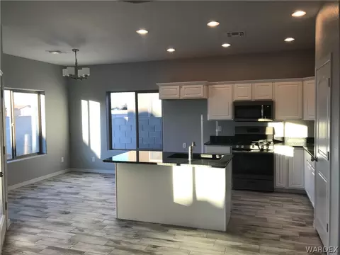 3284 E Double O Dr, Kingman, AZ 86409 photo 2
