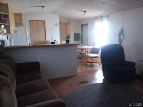 2875 E Ames Ave, Kingman, AZ 86409 photo 6