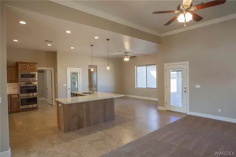 2065 Comanche Dr, Kingman, AZ 86401 photo 8