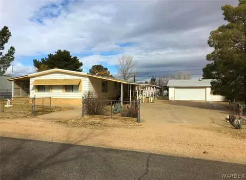 1285 E Mcvicar Ave, Kingman, AZ 86409 photo 3
