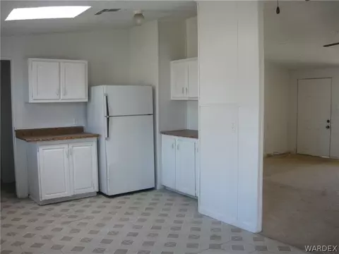 2720 E Snavely Ave, Kingman, AZ 86409 photo 8