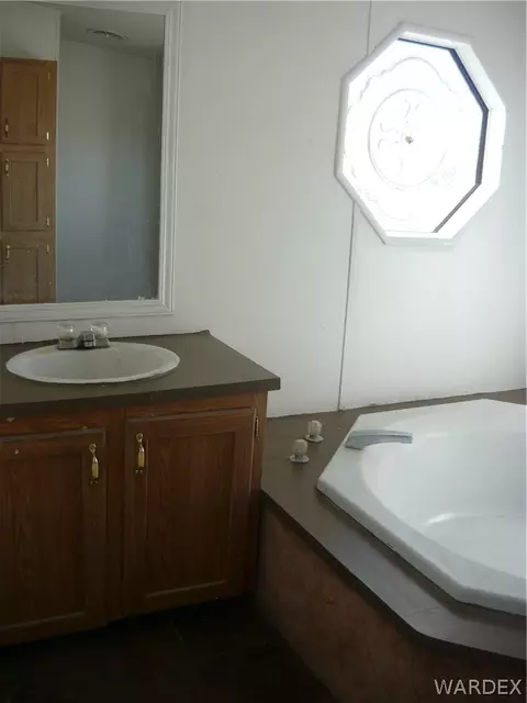 2720 E Snavely Ave, Kingman, AZ 86409 photo 16