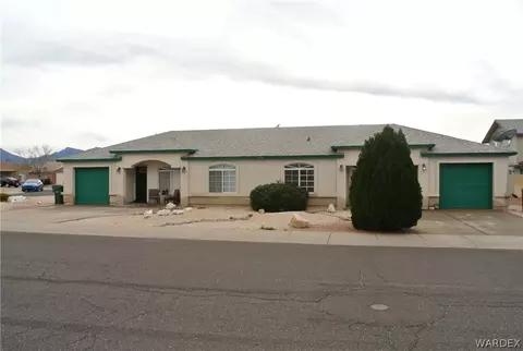 2468 Fox Ave, Kingman, AZ 86409 photo 3