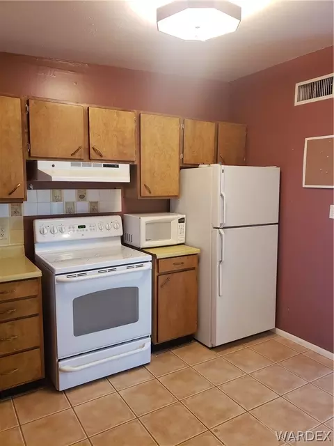 1155 E Suffock Ave, Kingman, AZ 86409 photo 6