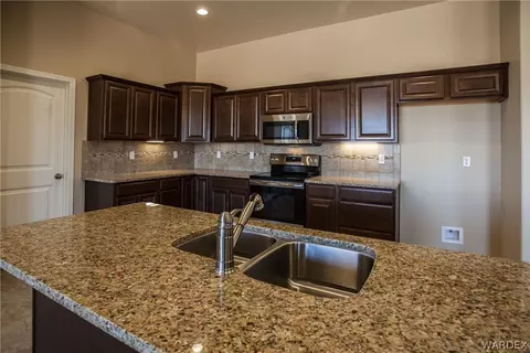 2100 Comanche Dr, Kingman, AZ 86401 photo 20