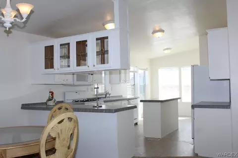 2555 E Ferguson Ranch Rd, Kingman, AZ 86409 photo 8