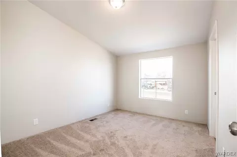 2440 E Devlin Ave, Kingman, AZ 86409 photo 9