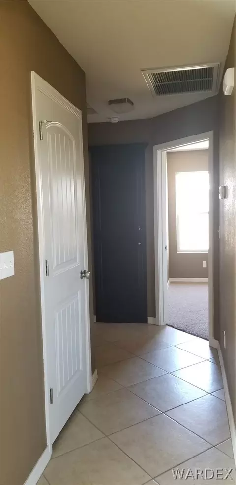 1645 E Packard Ave, Kingman, AZ 86409 photo 9
