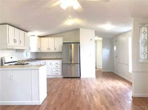 2875 E Packard Ave, Kingman, AZ 86409 photo 3