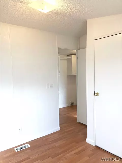 2875 E Packard Ave, Kingman, AZ 86409 photo 16