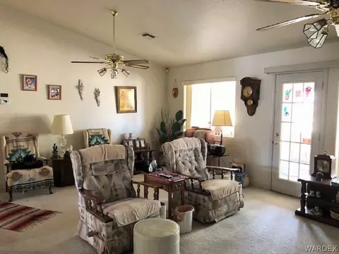 3865 E Packard Ave, Kingman, AZ 86409 photo 3