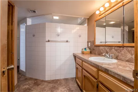 7857 E Saddleback Dr, Kingman, AZ 86401 photo 13