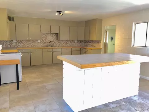 3594 E Ryan Ave, Kingman, AZ 86409 photo 16