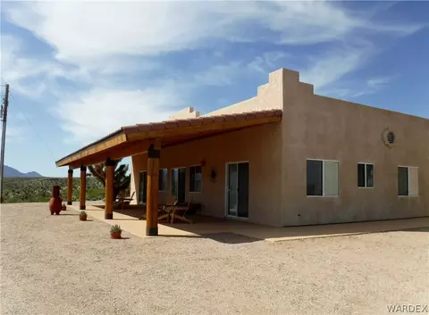 840 W Haystack Dr, Meadview, AZ 86444 photo 6