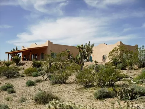 840 W Haystack Dr, Meadview, AZ 86444 photo 2