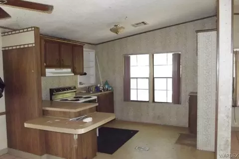 3550 E Thompson Ave, Kingman, AZ 86409 photo 3