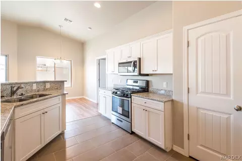 3815 E Suffock Ave, Kingman, AZ 86409 photo 18