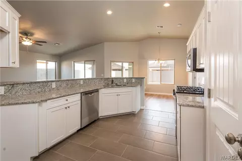 3815 E Suffock Ave, Kingman, AZ 86409 photo 17