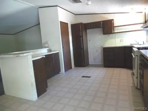 2145 E Suffock Ave, Kingman, AZ 86409 photo 7