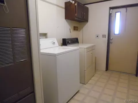 2145 E Suffock Ave, Kingman, AZ 86409 photo 8
