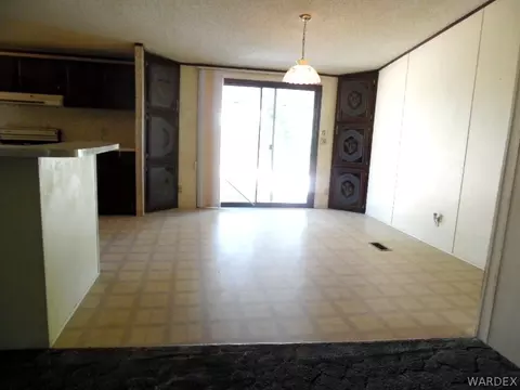 2145 E Suffock Ave, Kingman, AZ 86409 photo 5