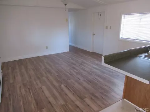 1555 Devlin Ct, Kingman, AZ 86409 photo 6