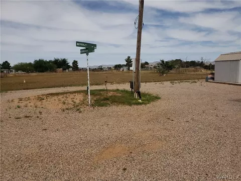 3709 E Diagonal Way, Kingman, AZ 86409 photo 4