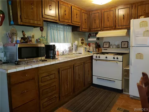 3709 E Diagonal Way, Kingman, AZ 86409 photo 5
