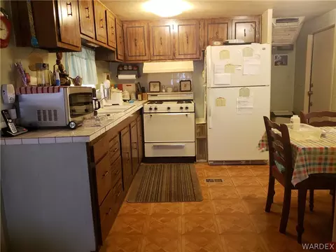 3709 E Diagonal Way, Kingman, AZ 86409 photo 7