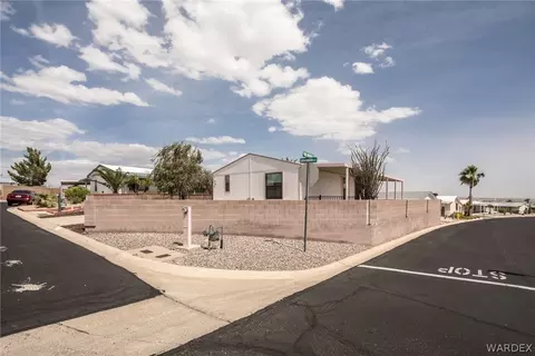 1663 Granada St, Laughlin, NV 89029 photo 2