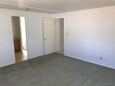 2475 E Snavely Ave, Kingman, AZ 86409 photo 15