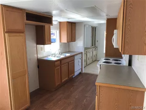2475 E Snavely Ave, Kingman, AZ 86409 photo 8