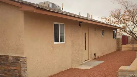 3162 E Thompson Ave, Kingman, AZ 86409 photo 4