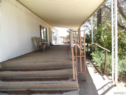 1365 E Mcvicar Ave, Kingman, AZ 86409 photo 4