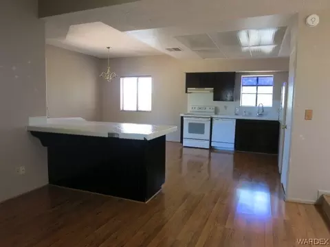 720 E Oak St, Kingman, AZ 86401 photo 9