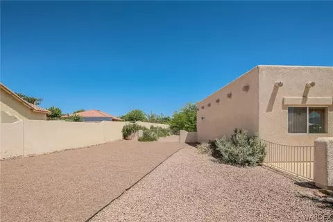 1205 E Storm Cloud Dr, Kingman, AZ 86409 photo 3