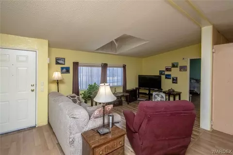 2655 E Mcvicar Ave, Kingman, AZ 86409 photo 3