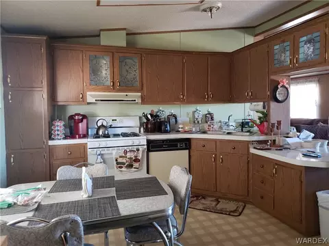 3125 E Packard Ave, Kingman, AZ 86409 photo 9