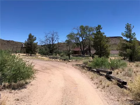 7090 N Frerichs Ranch Rd, Hackberry, AZ 86411 photo 15
